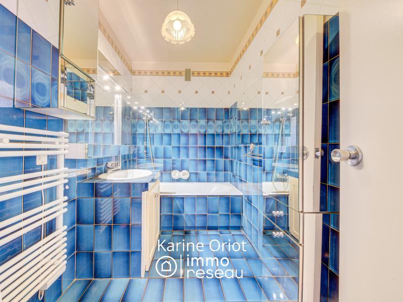 Appartement - 110 m² - 4 pièces