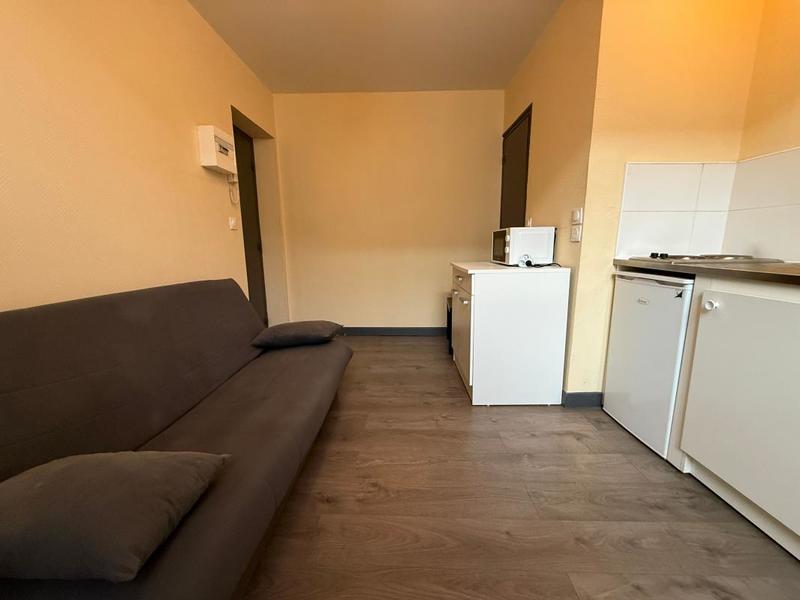 Immeuble - 109 m² - 14 pièces