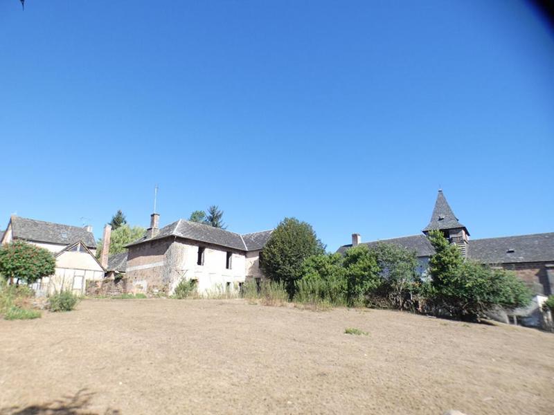 Maison - 250 m² - 4 pièces
