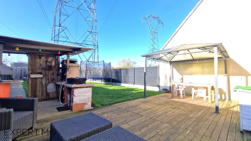 Maison - 97 m² - 5 pièces