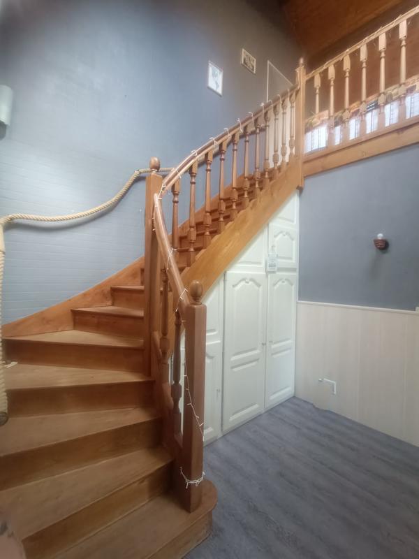 Maison - 200 m² - 7 pièces