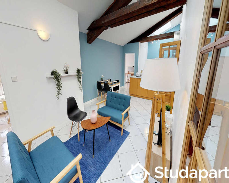 Chambre - 65 m² - 1 pièce