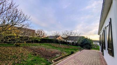 Maison - 128 m² - 7 pièces