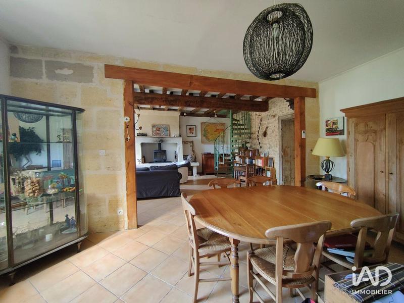 Maison - 162 m² - 6 pièces