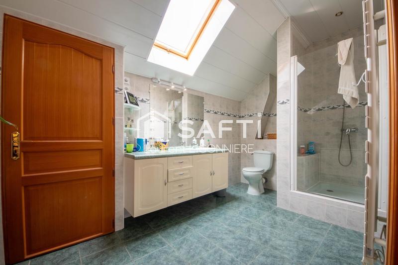 Maison - 190 m² - 7 pièces