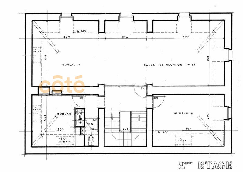 Maison - 378 m² - 14 pièces