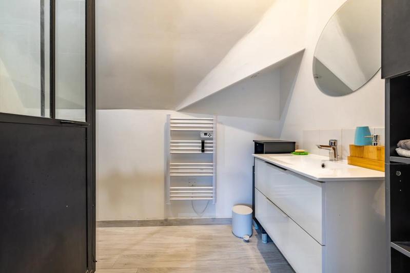 Appartement - 95 m² - 4 pièces