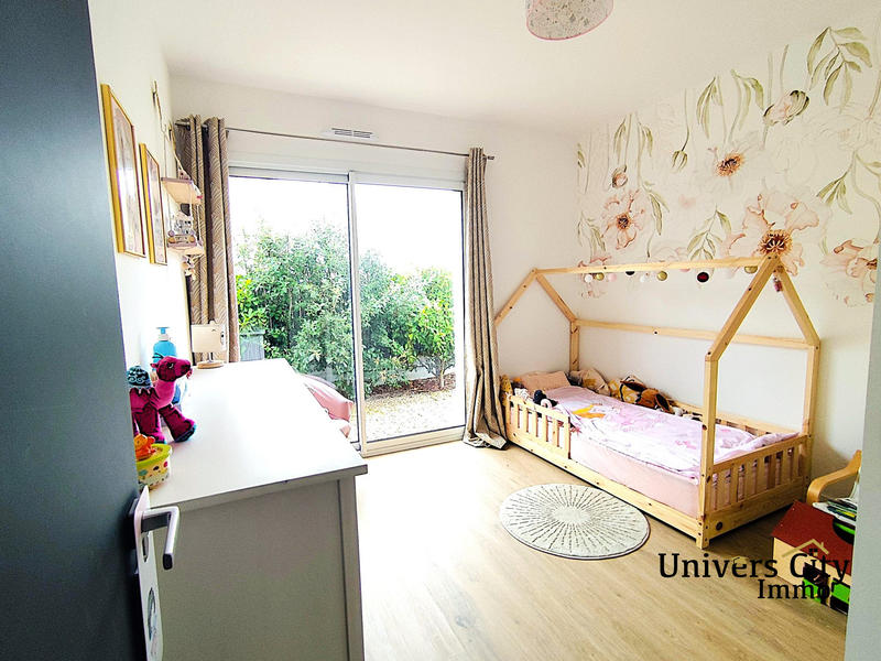 Maison contemporaine - 178 m² - 8 pièces