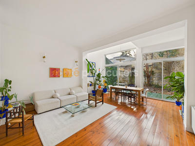 Maison - 180 m² - 5 pièces