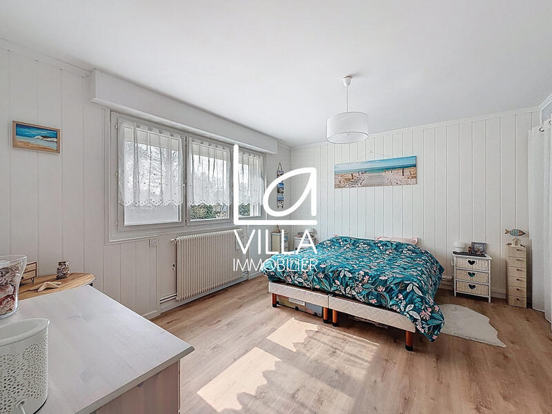 Maison traditionnelle - 117 m² - 5 pièces