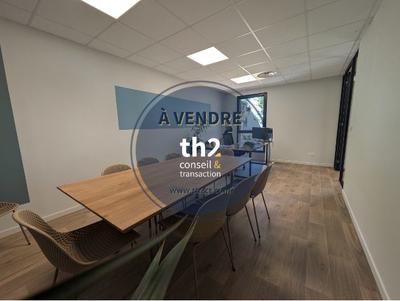 Bureau - 127 m²