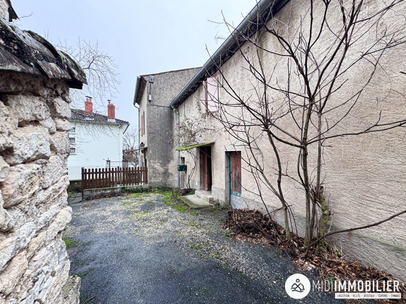 Maison - 141 m² - 6 pièces