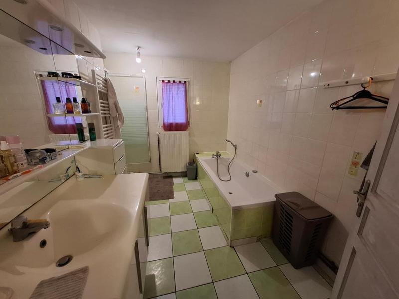 Maison - 107 m² - 5 pièces