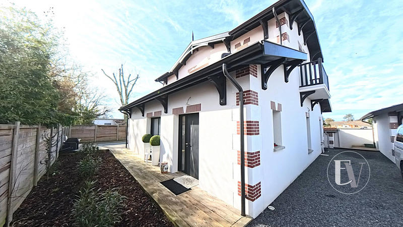 Maison contemporaine - 132 m² - 5 pièces