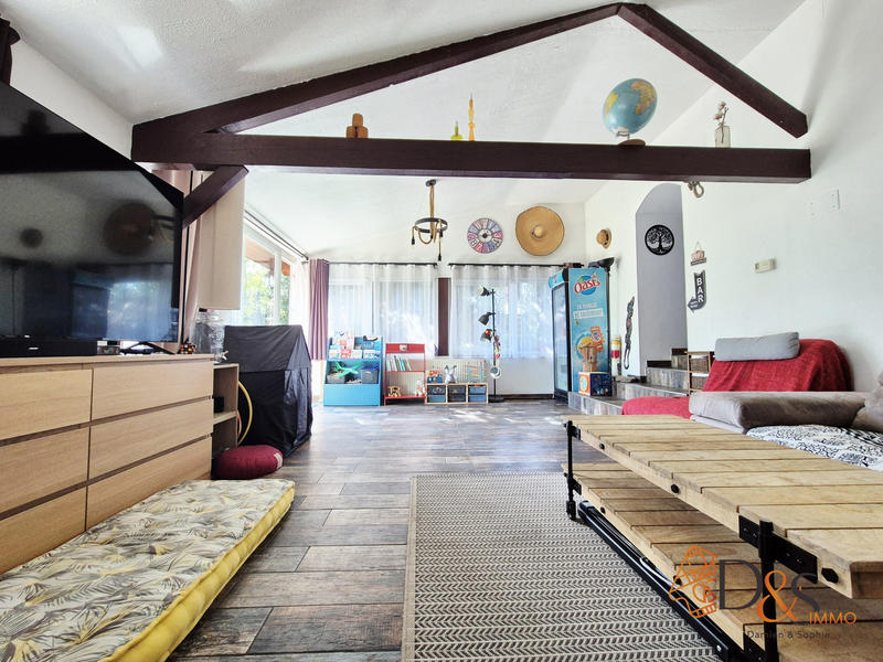 Maison - 135 m² - 7 pièces