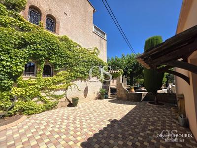 Maison - 165 m² - 6 pièces