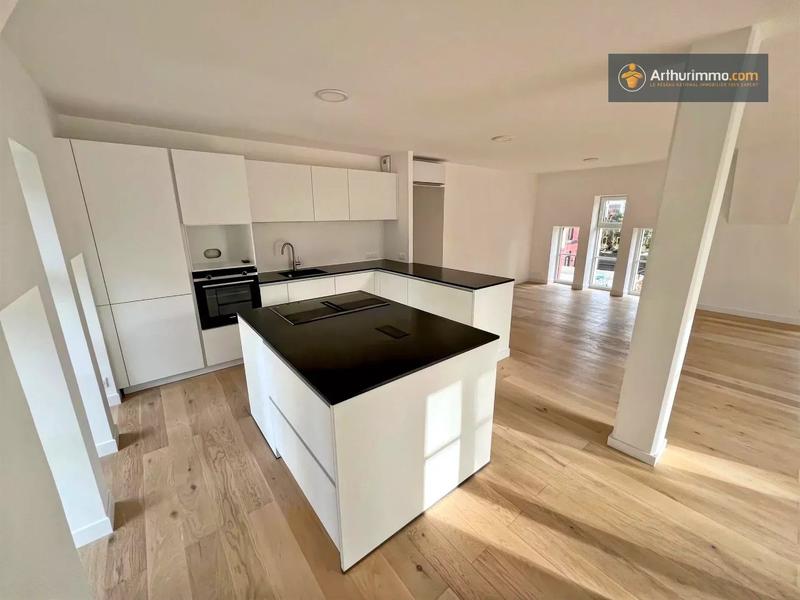 Appartement - 108 m² - 3 pièces