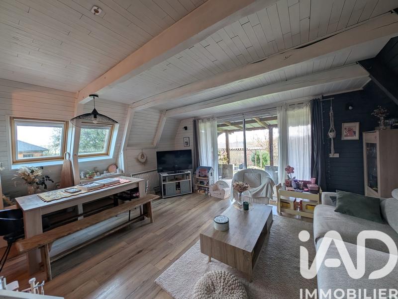 Maison - 95 m² - 4 pièces