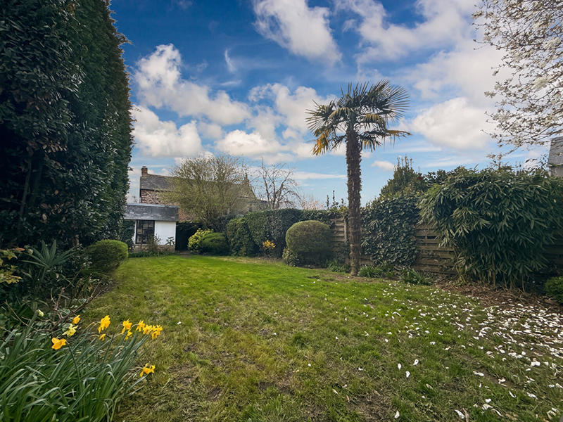 Maison - 130 m² - 7 pièces