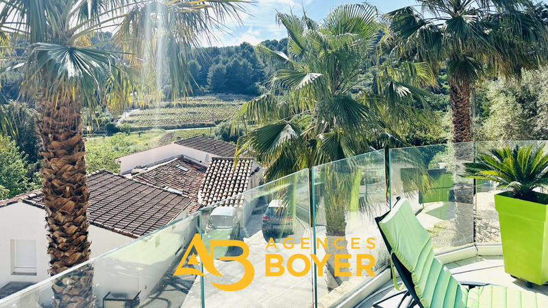 Appartement - 157 m² - 5 pièces