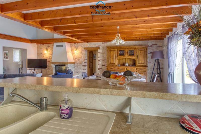 Propriété - 155 m² - 6 pièces