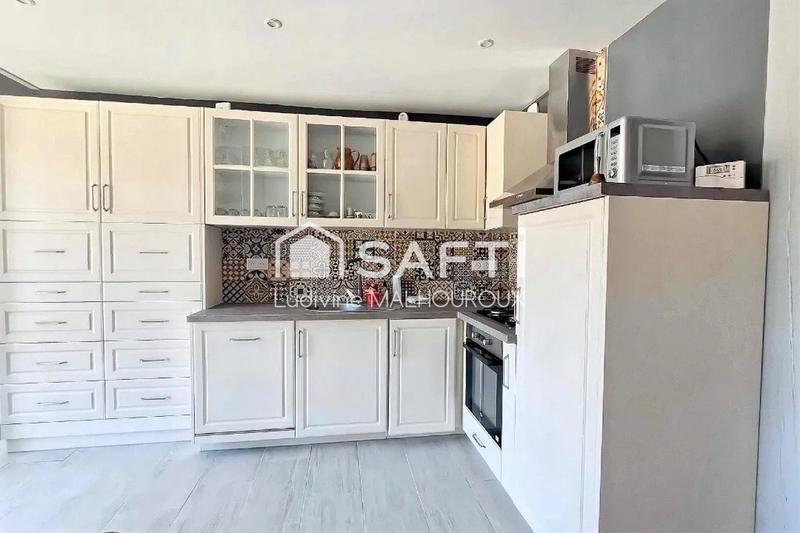 Maison - 136 m² - 6 pièces