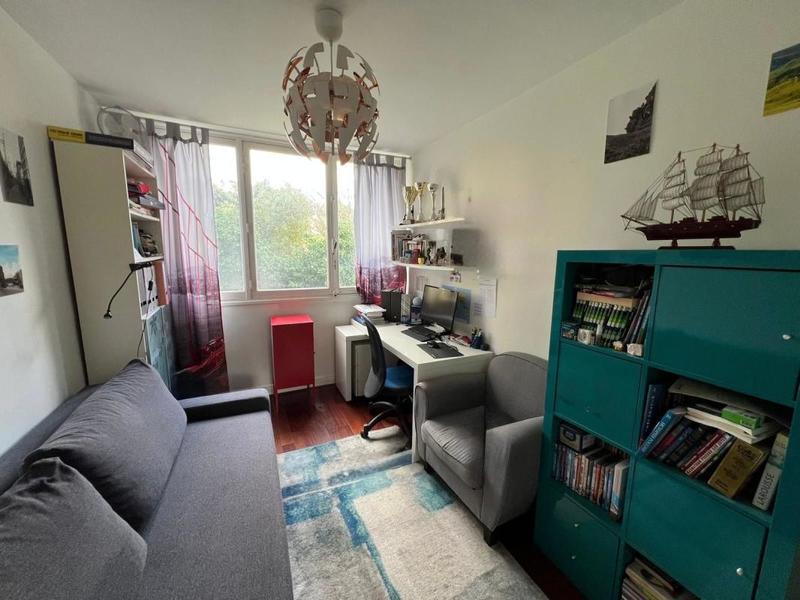 Appartement - 82 m² - 4 pièces