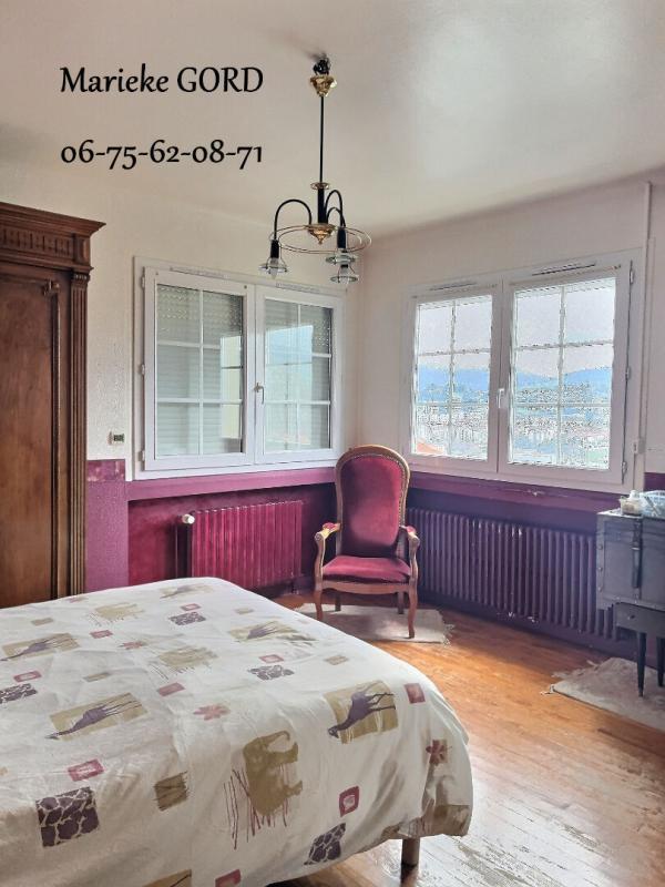 Maison - 131 m² - 10 pièces