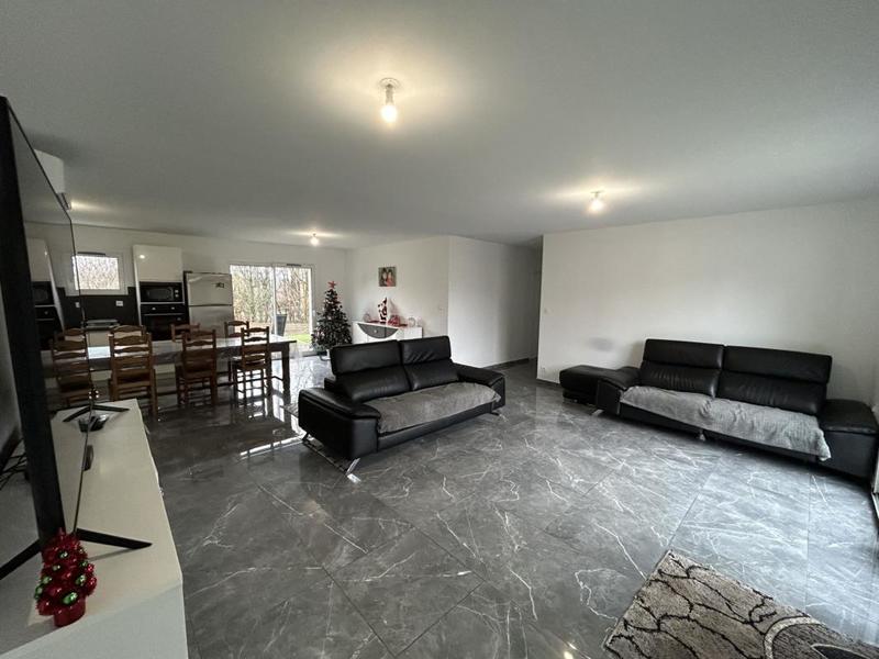 Pavillon - 107 m² - 5 pièces