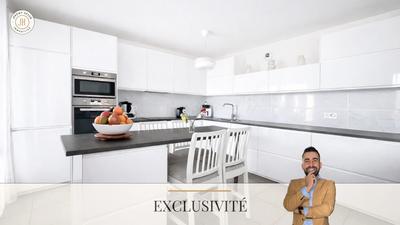 Appartement - 82 m² - 4 pièces