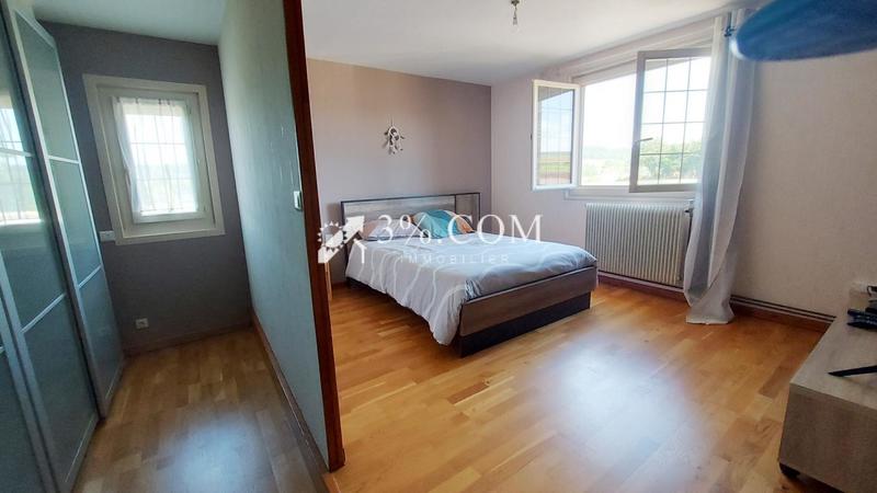 Pavillon - 126 m² - 6 pièces