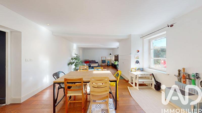 Maison - 191 m² - 5 pièces