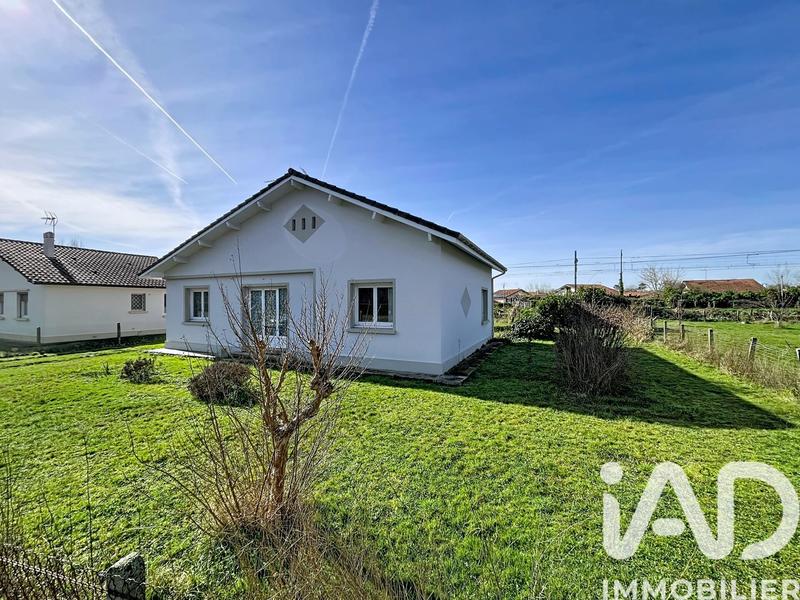 Maison - 83 m² - 4 pièces