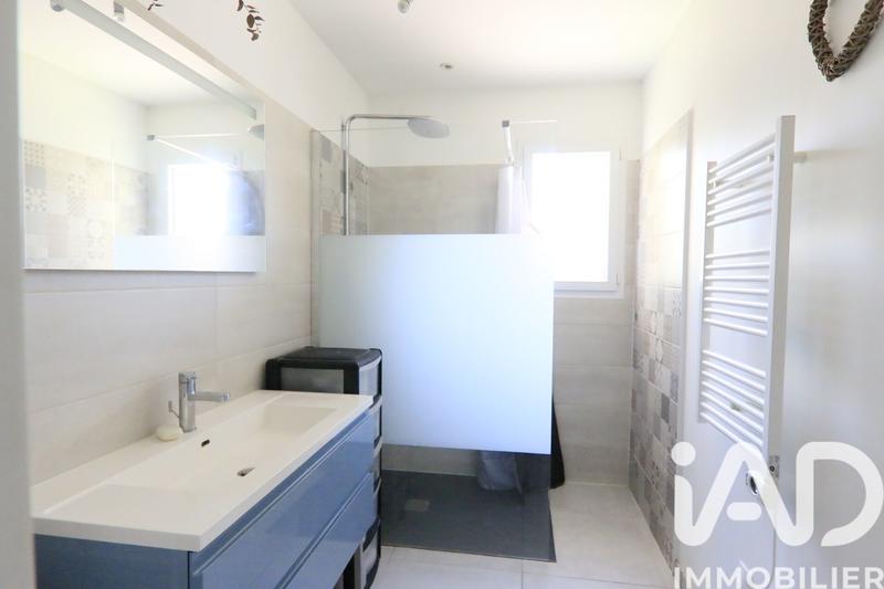 Maison - 93 m² - 4 pièces