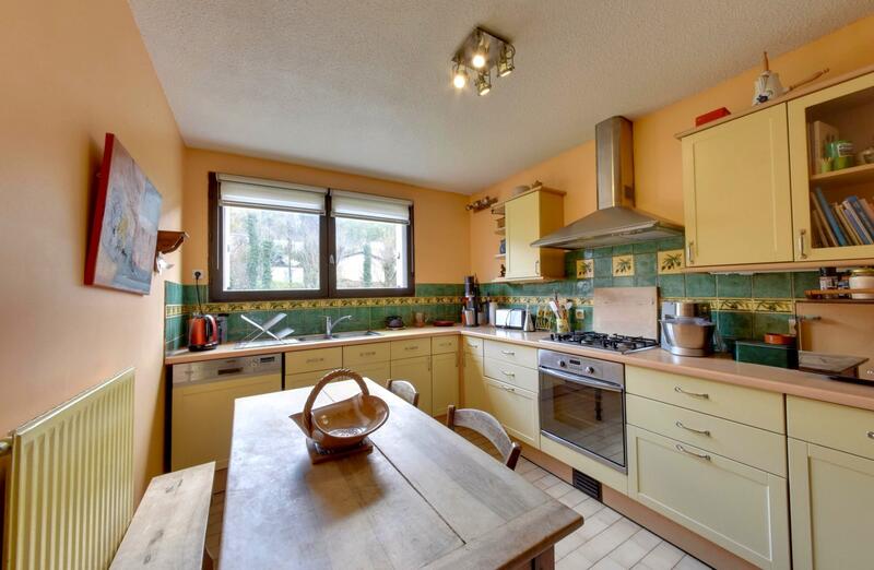 Appartement - 83 m² - 4 pièces