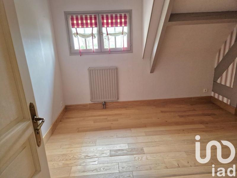 Maison - 212 m² - 7 pièces