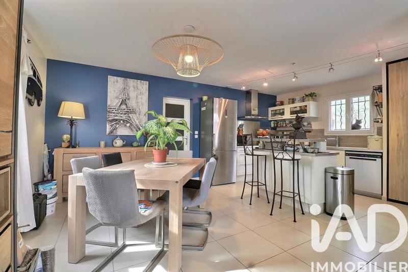 Maison - 83 m² - 4 pièces