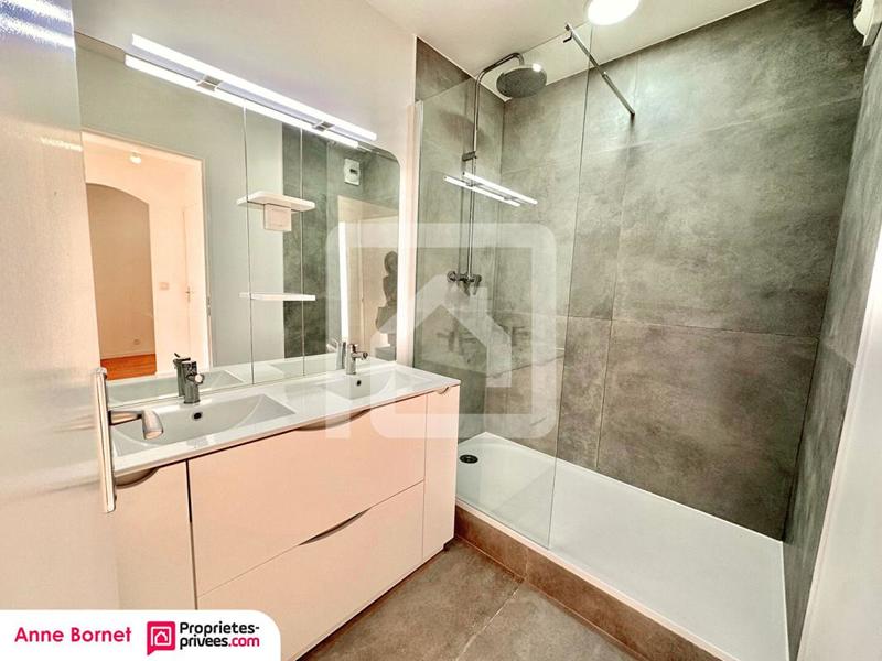 Appartement - 69 m² - 4 pièces