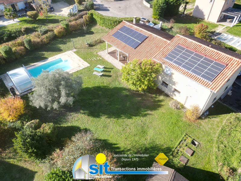 Maison - 163 m² - 7 pièces