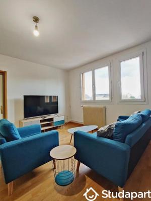 Chambre - 12 m² - 1 pièce