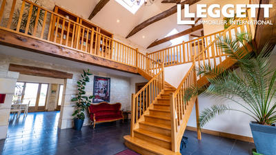 Maison - 473 m² - 12 pièces