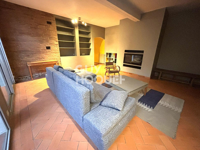 Maison - 204 m² - 6 pièces