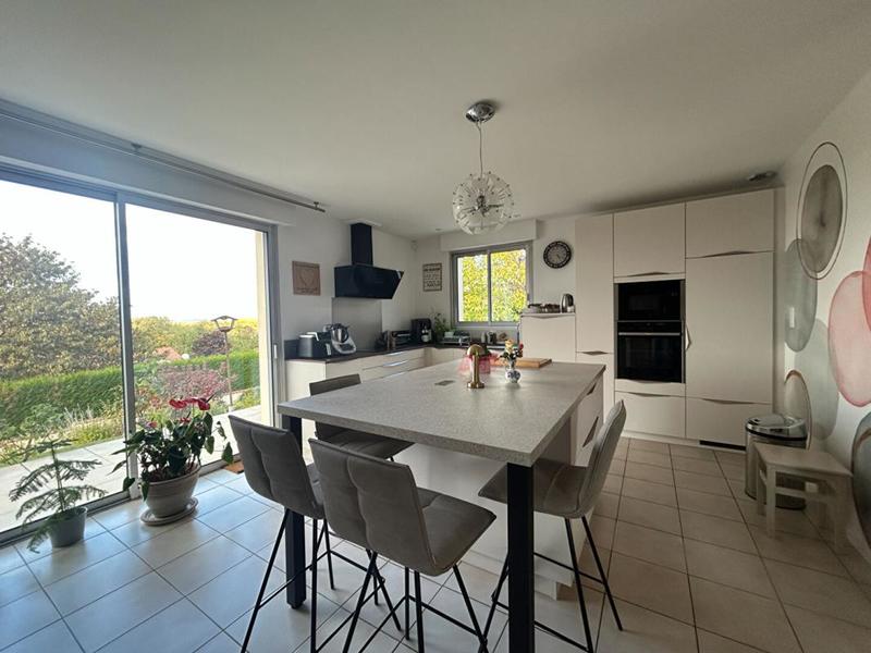 Maison - 157 m² - 5 pièces