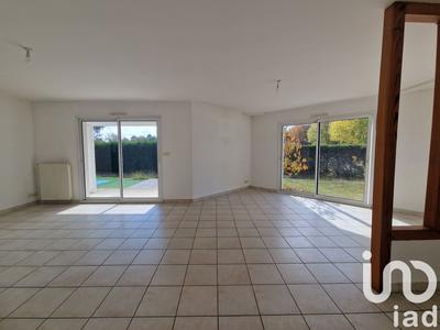 Maison - 106 m² - 5 pièces