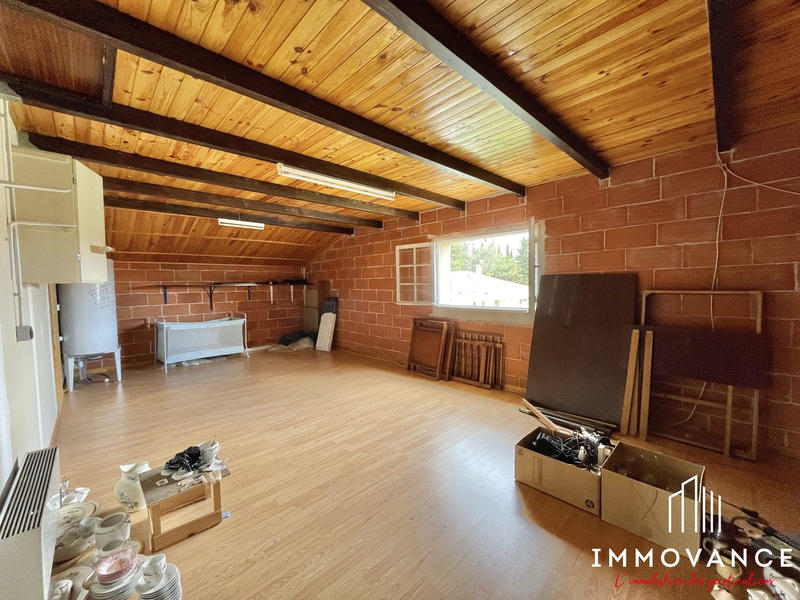 Maison traditionnelle - 158 m² - 6 pièces