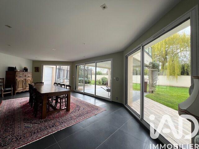 Maison de maîtres - 506 m² - 8 pièces