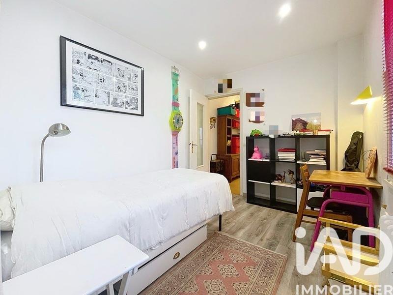 Appartement - 251 m² - 6 pièces