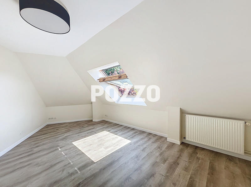 Maison - 100 m² - 6 pièces