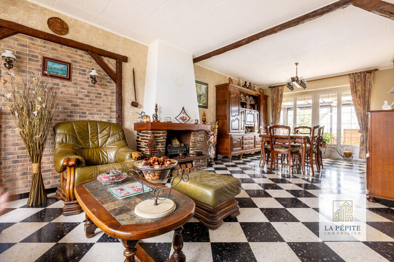 Maison - 130 m² - 4 pièces