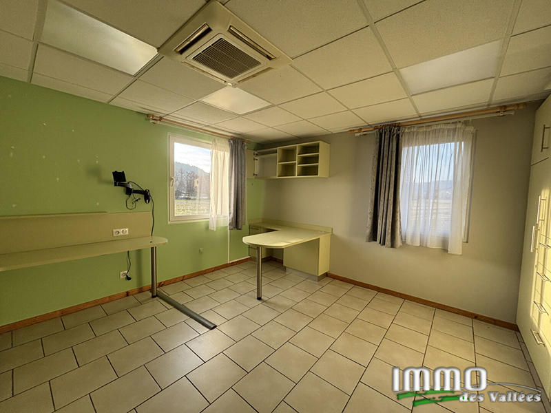 Local commercial - 276 m²